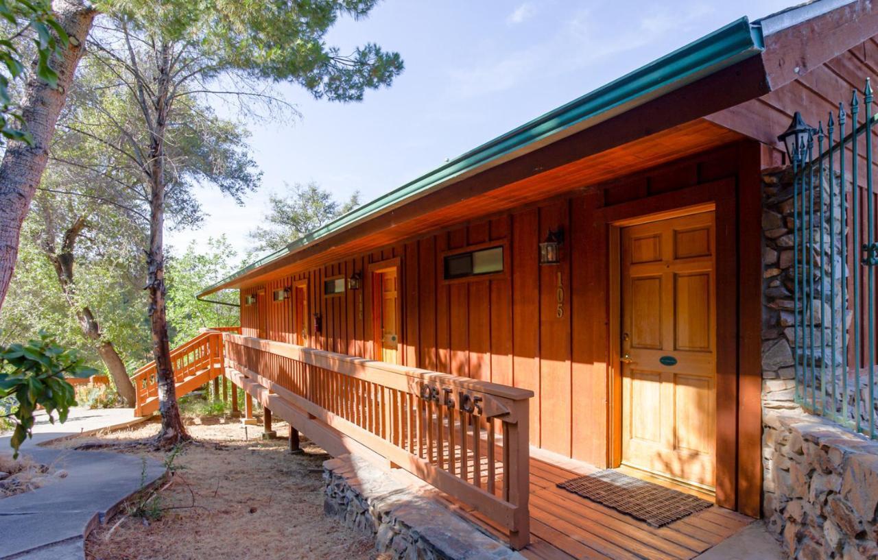 Whispering Pines Lodge Kernville Exterior foto
