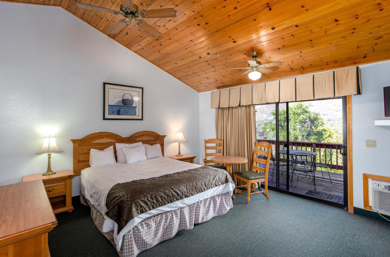 Whispering Pines Lodge Kernville Exterior foto