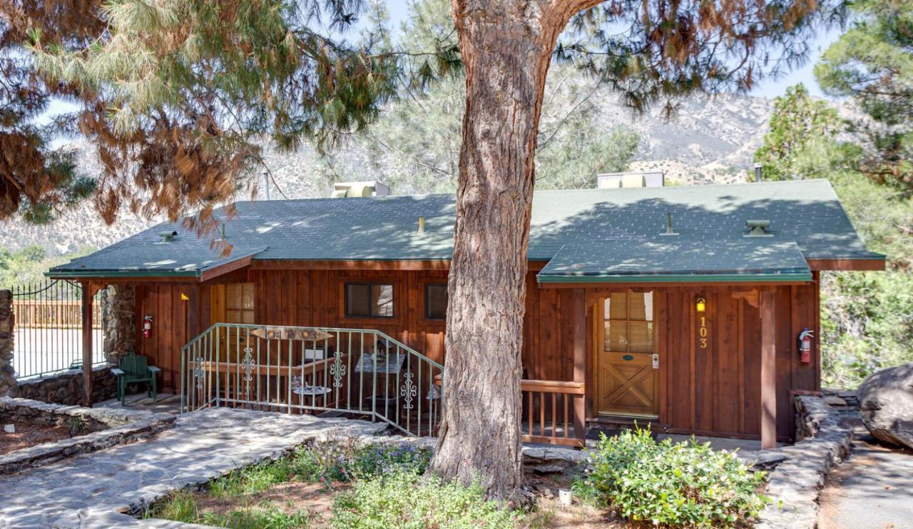 Whispering Pines Lodge Kernville Exterior foto