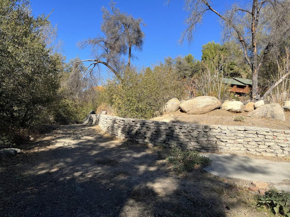 Whispering Pines Lodge Kernville Exterior foto